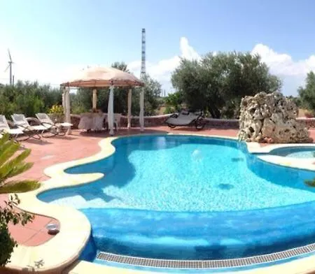 Modern In Shared Pool 45 M² 크리스피아노