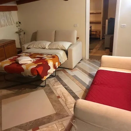 Modern In Shared Pool 45 M² 아파트
